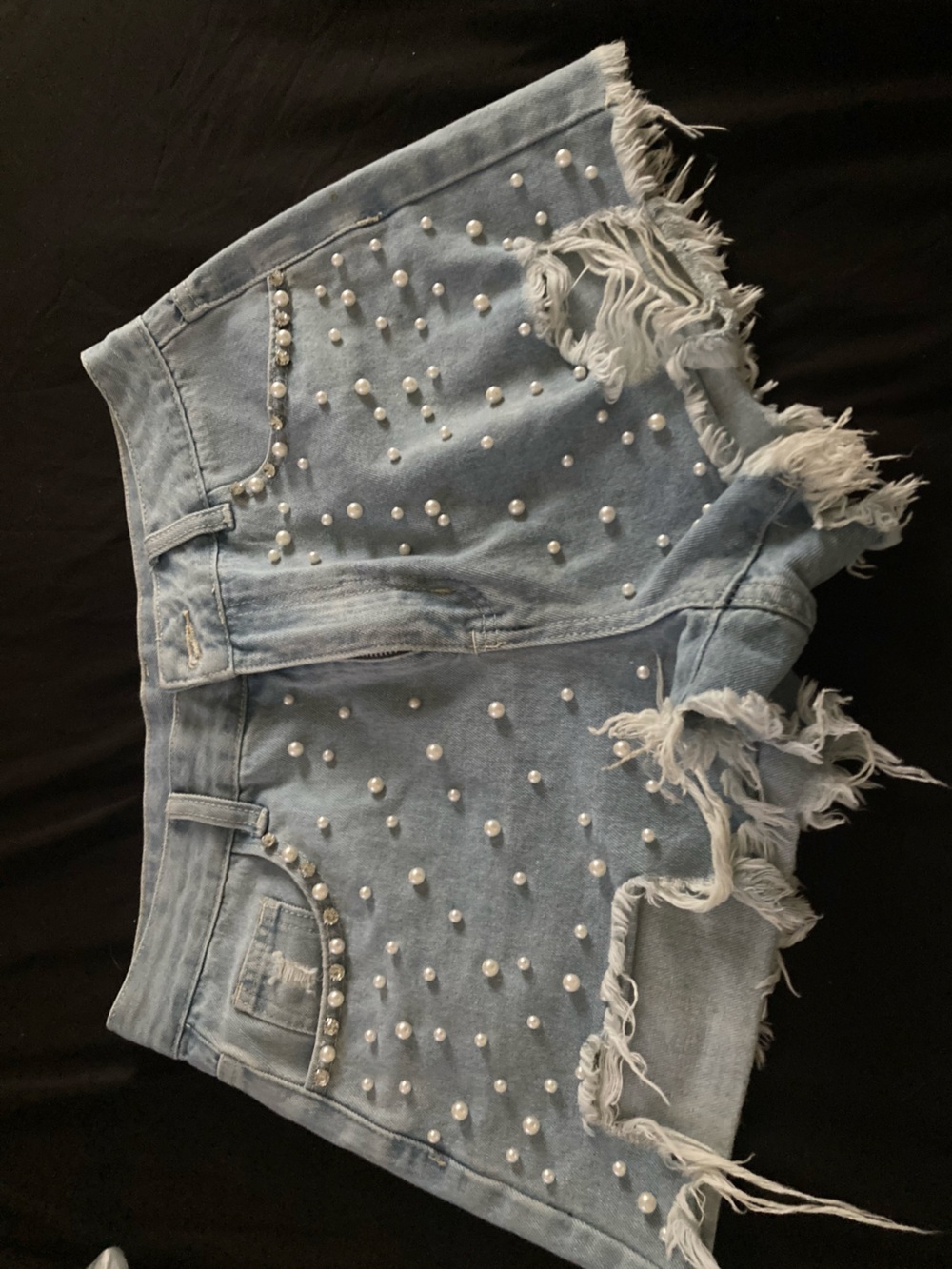 SHEIN Light Blue Pearl-Embellished Frayed Denim Shorts